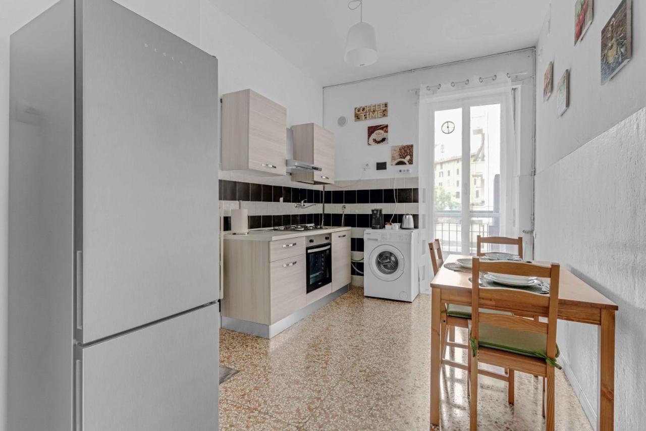 Apartment Mico Allianz Fiera, City Life, San Siro Milan Luaran gambar