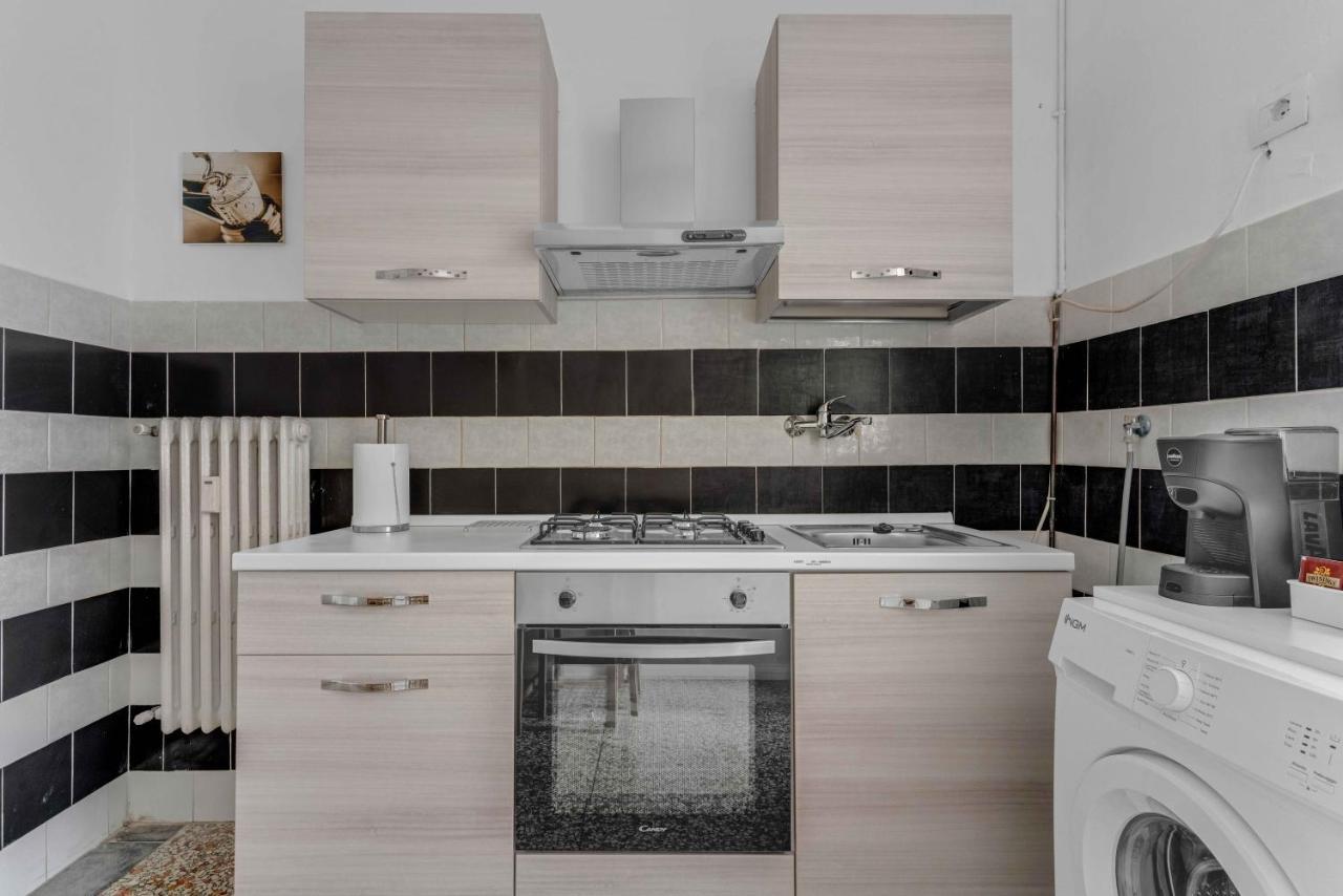 Apartment Mico Allianz Fiera, City Life, San Siro Milan Luaran gambar